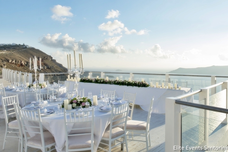 A wedding  in Santorini Red Box Days