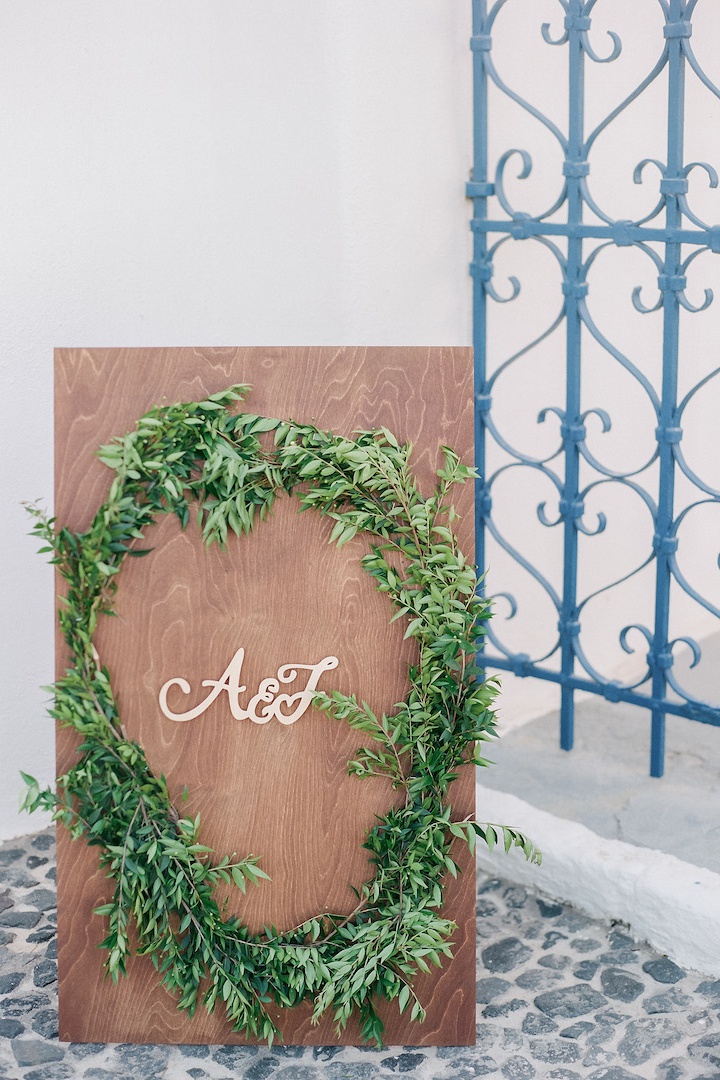 Santorini wedding decoration