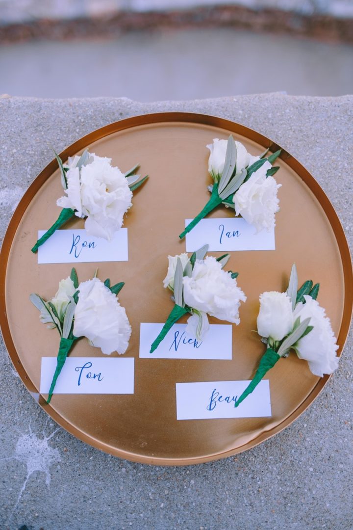 Boutonnieres by Redboxdays for Sifnos wedding