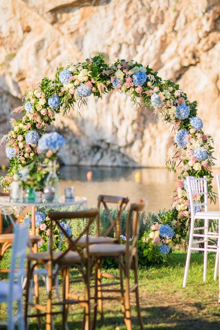 Lake Vouliagmeni wedding decoration